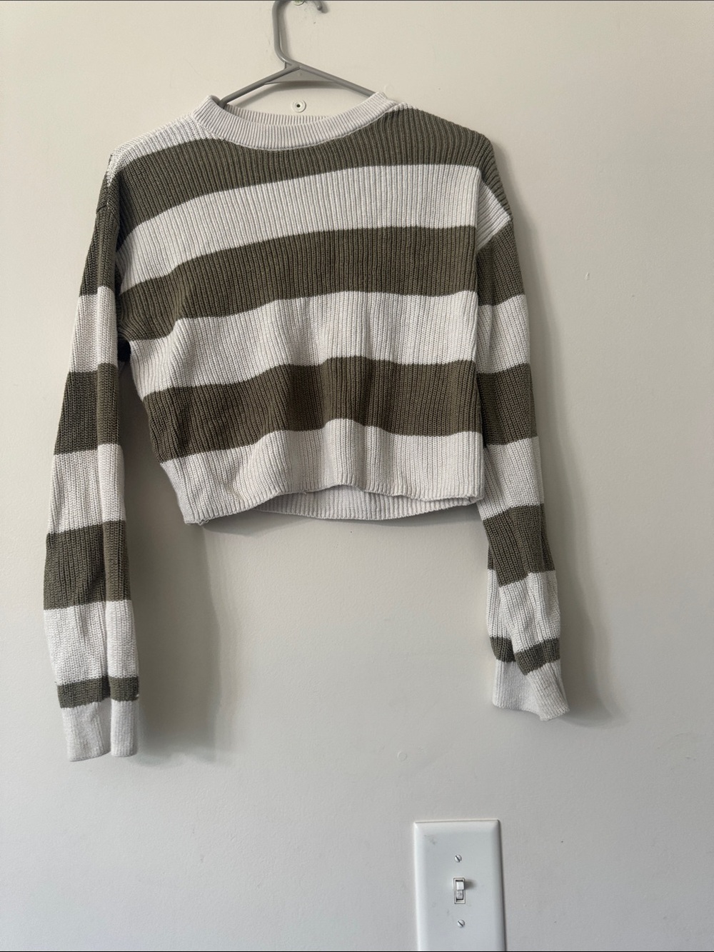 H&M Two-Tone Ribbed Knit Sweater - Cream & Olive